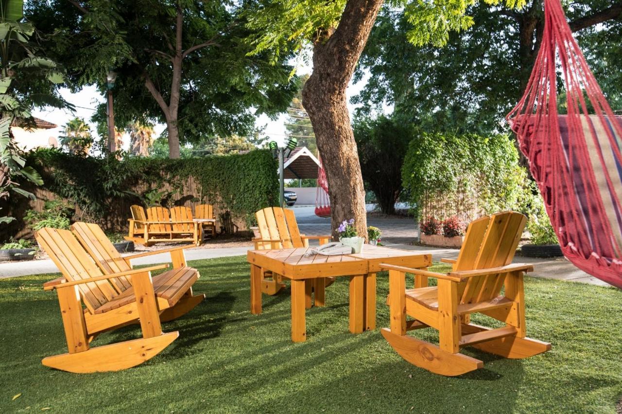 Nuriel Fruit & Guest House Sheʼar Yashuv Esterno foto